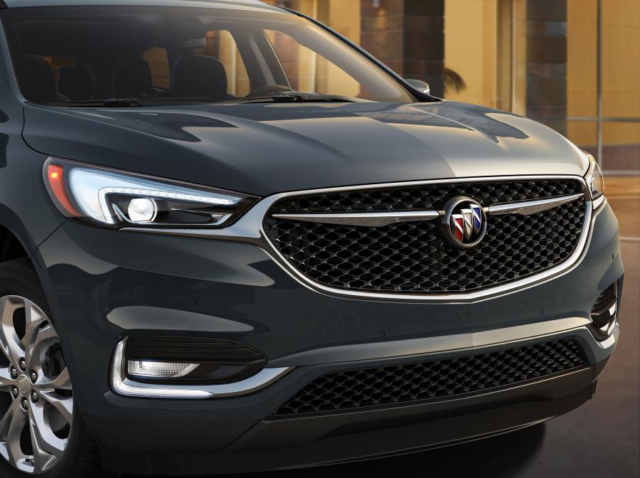 Детали экстерьера Buick Enclave Avenir 2017 года  (фото 3 из 30)